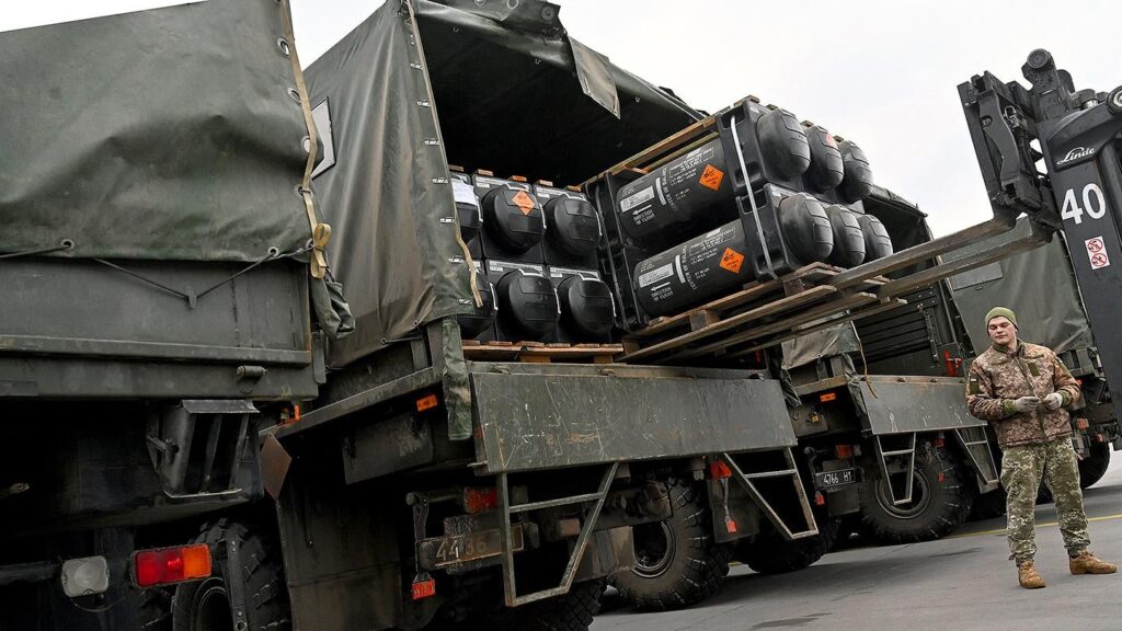 米国が備蓄の懸念をめぐる武器の出荷を停止するにつれて、ウクライナの災害醸造の恐怖。防空インターセプターは、ロシアがウクライナをパンメル化する能力が遠くから成長しているため、削減されているアイテムのリストの上にあります。