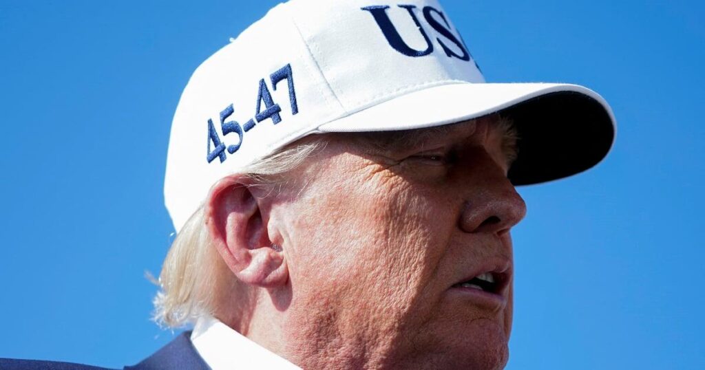 トランプは、テキサスの死について難しい質問を聞かないふりをしている|大統領は後に「バイデンのセットアップ」に洪水の通行料を固定しようとしました。
