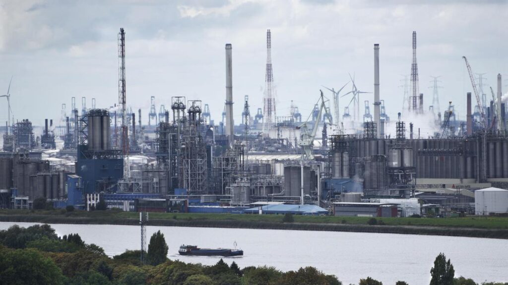 フランダースは、大規模な汚染者に2億7,000万の気候補助金を提供します