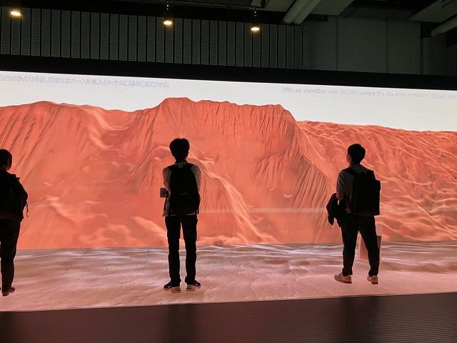 迫力満点＆没入感たっぷりの「火星ツアー」映像展示
