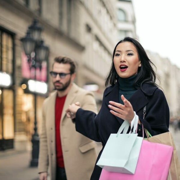 観光客向けの免税ショッピングの復活は経済に寄与し、英国で73,000人以上の雇用を創出するとAIR報告書 – FashionNetwork 日本 観光客向けの免税ショッピングの復活は経済に寄与し、英国で73,000人以上の雇用を創出するとAIR報告書 - FashionNetwork 日本