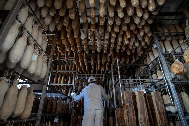 EU thông qua gói đáp trả thuế quan Mỹ - Ảnh 1.