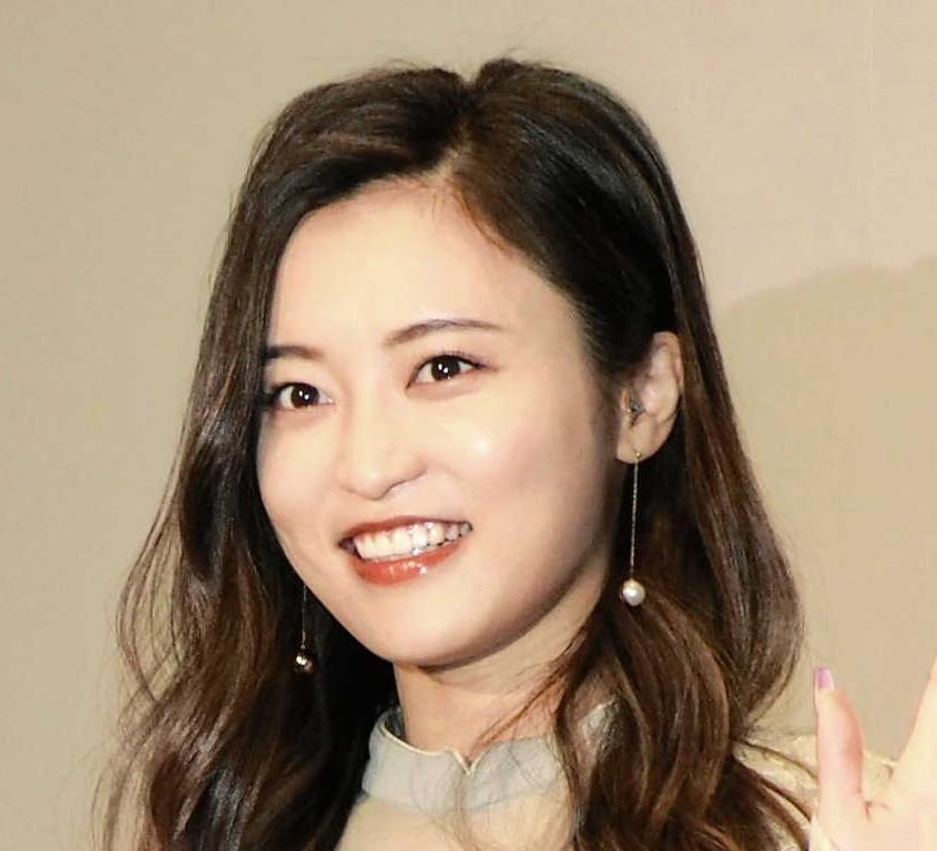 金髪激変の小島瑠璃子 芸能界友人の結婚式出席「こどもと遊びに行かせてね」息子１歳 豪華芸能人ずらり - デイリースポーツ