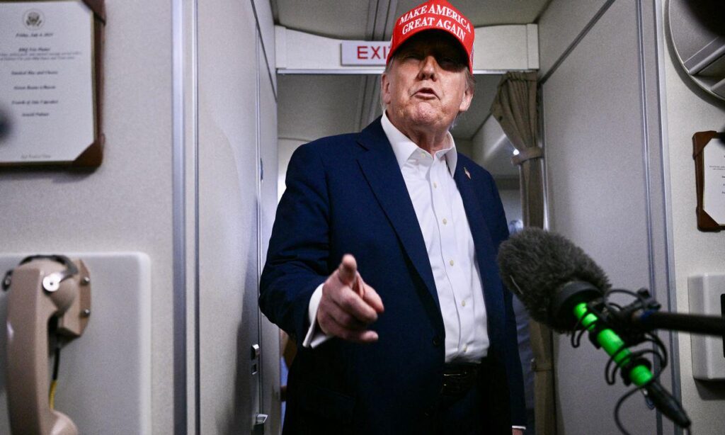 トランプは、プーチンが人々を殺し続けたいと思っていると言います」と私たちは愛国者をウクライナに送るかもしれません