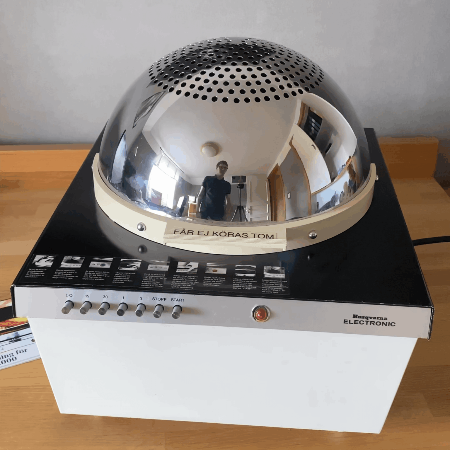 ハスクバーナの電子レンジ、1968年。