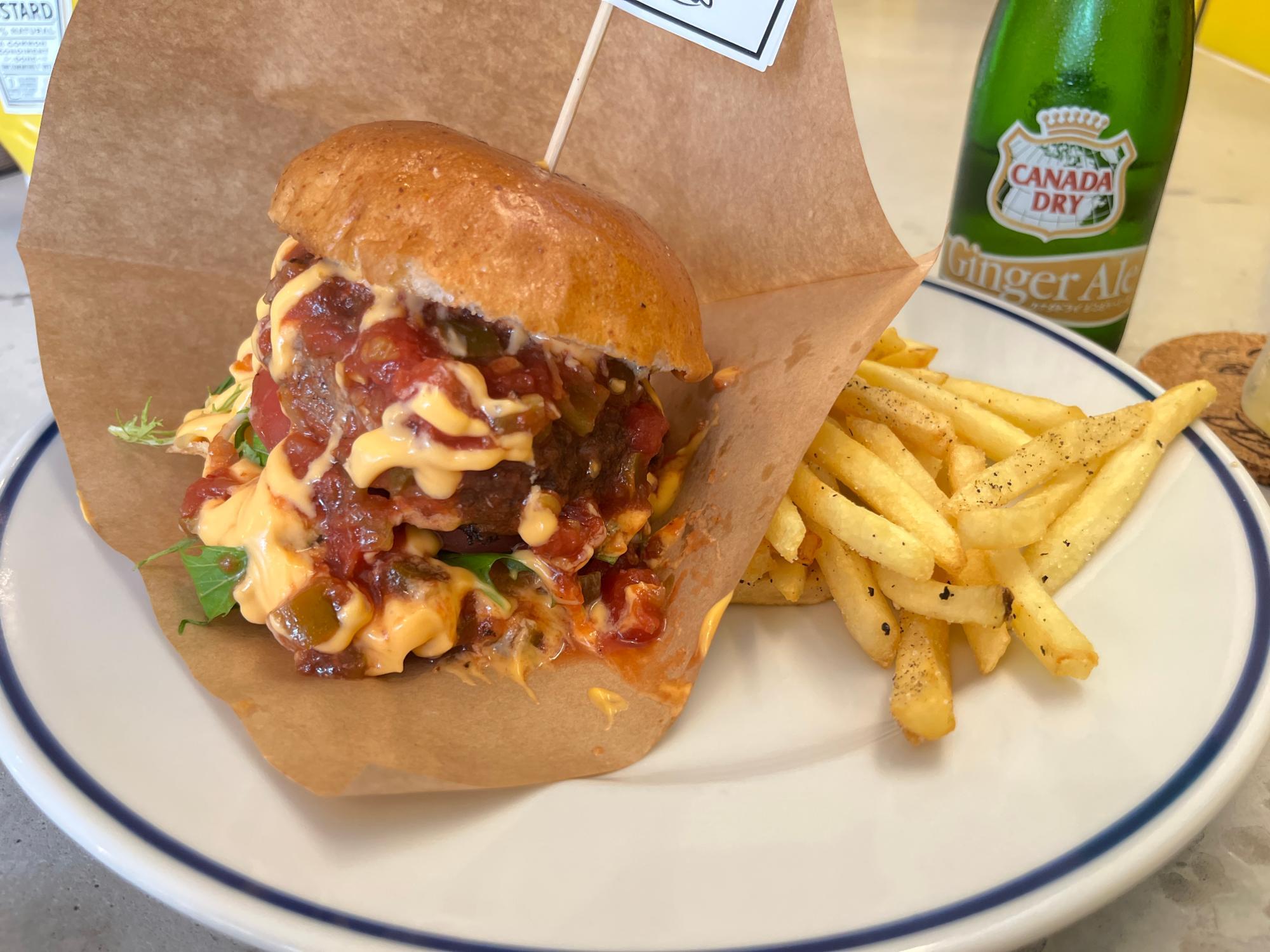 チーズサルサバーガー