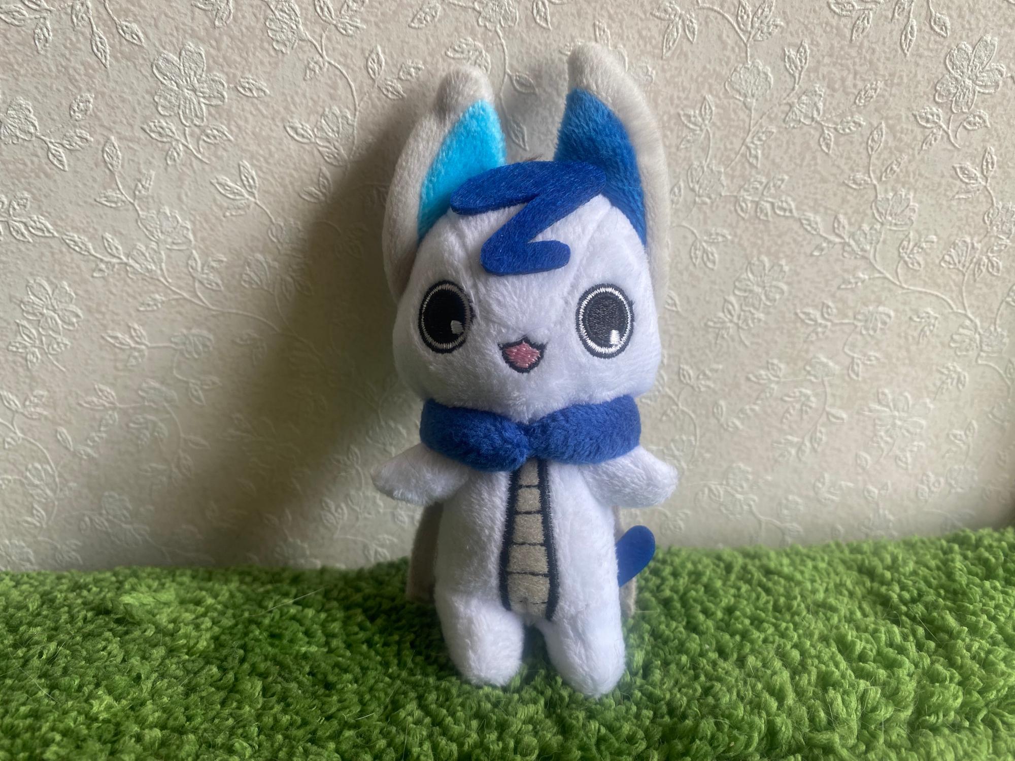 おおぞねこのマスコットキーホルダー（携帯ストラップ）。なんと懐かしのイヤホンジャック付き。