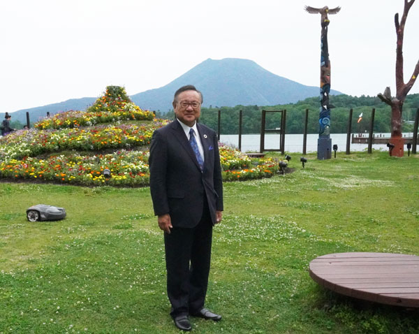 大西雅之鶴雅ホールディングス社長兼グループCEO