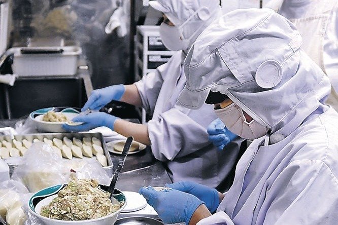 ミッちゃん餃子 キムタク特需　「うまいっすよ」食べ比べ１位　店主「富山の新名物に」｜社会｜富山のニュース｜富山新聞