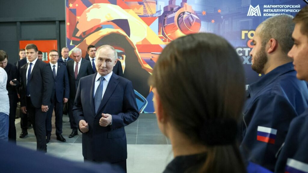 「消費者ローンの返済ができないロシア人」が急増…借金漬けの国民で「兵力」を補うプーチンの戦争の現実 ロシア経済の息切れを物語る不良債権問題 | PRESIDENT Online(プレジデントオンライン) 「消費者ローンの返済ができないロシア人」が急増…借金漬けの国民で「兵力」を補うプーチンの戦争の現実 ロシア経済の息切れを物語る不良債権問題 | PRESIDENT Online(プレジデントオンライン)