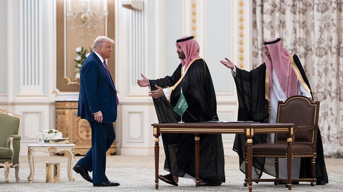 トランプ大統領を歓迎するサウジアラビアのサルマン皇太子