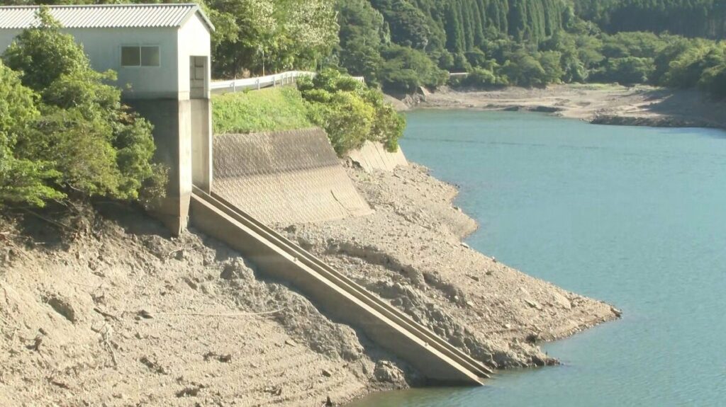 記録的少雨でダムの貯水率低下、農作物への影響懸念 大分県が渇水対策連絡室3年ぶり設置 | 大分のニュース｜OBS NEWS｜大分放送 (1ページ) - TBS NEWS DIG
