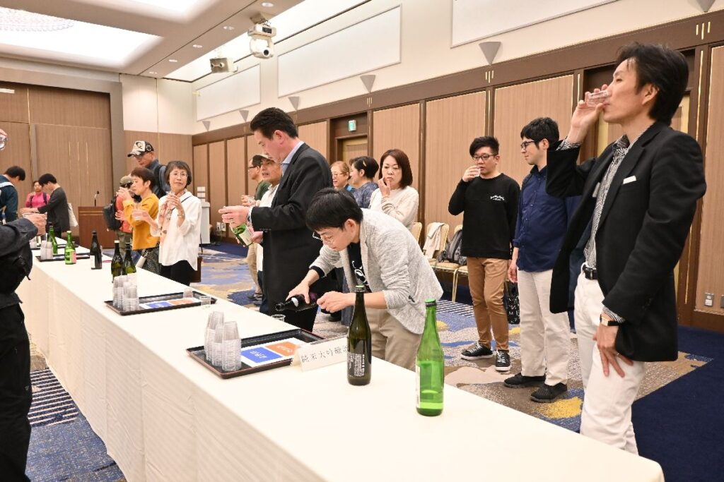 「The SAGA認定酒」 春は55銘柄　佐賀市で審査会　佐賀県産原料、県内で製造 | まちの話題 | 佐賀県のニュース