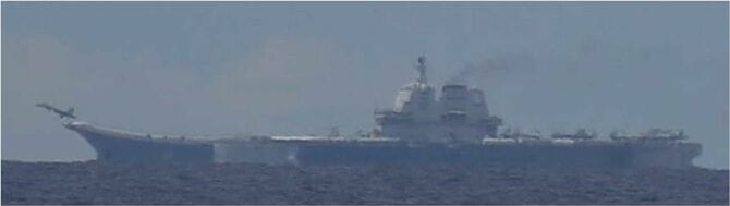 クズネツォフ級空母「山東」（艦番号「17」）