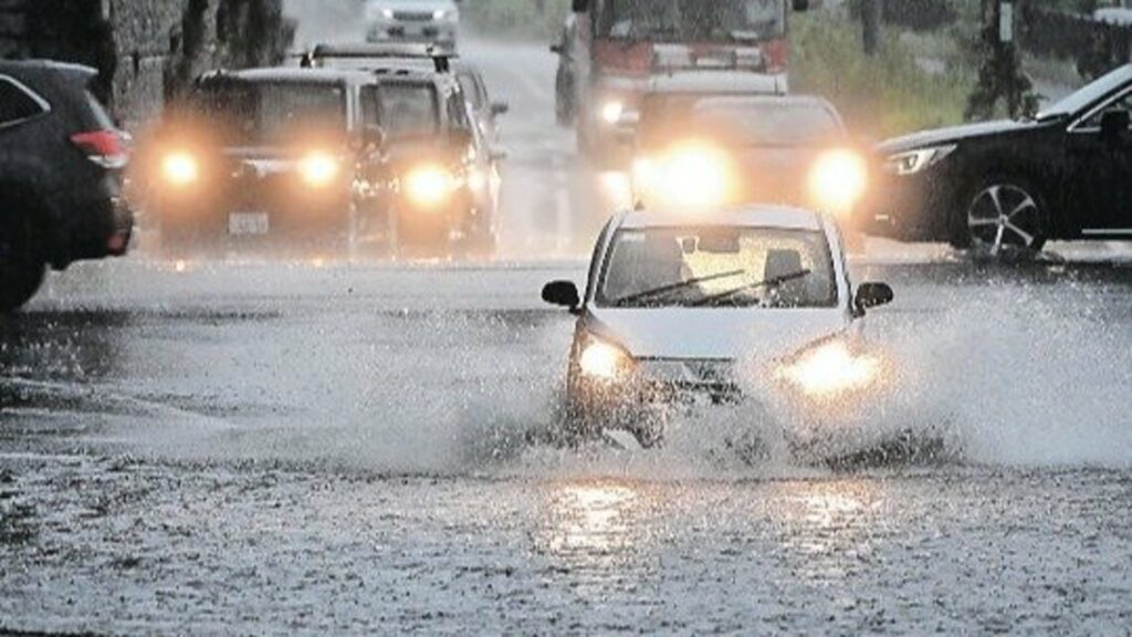 群馬県内に局地的豪雨 9市町に記録的短時間大雨情報 電車遅延や道路の冠水、帰宅ラッシュを直撃 | 上毛新聞電子版｜群馬県のニュース・スポーツ情報 - 上毛新聞電子版