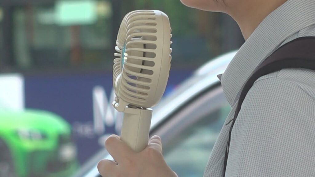 甲府で2日ぶりの猛暑日 県内7地点で真夏日 7人が熱中症で病院搬送 一転大気の状態不安定で甲府と笛吹に大雨警報 山梨 | 山梨のニュース | ＵＴＹテレビ山梨 - TBS NEWS DIG