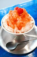糸島産のトマトをふんだんに使ったかき氷「とまと」（1500円）は、店主オススメのメニュー。