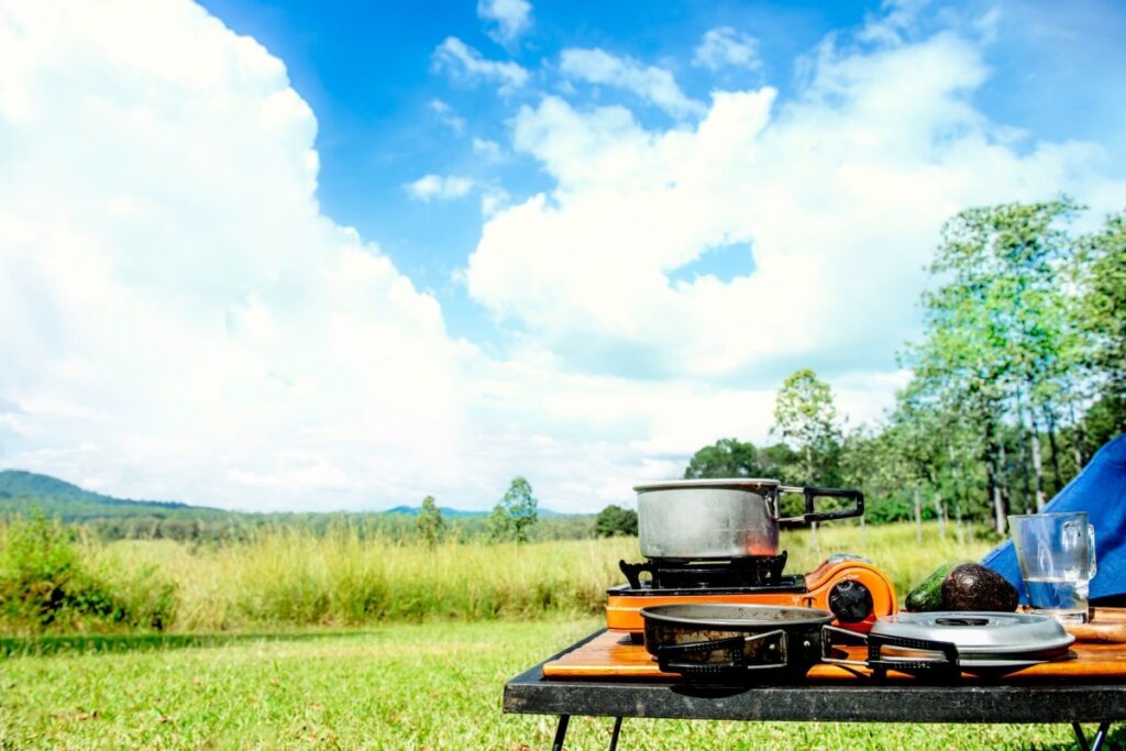 福島県のキャンプ場でとある食材を調達　豪華すぎるキャンプ飯に「名前が秀逸」「食べてみたい！」 | LIMO | くらしとお金の経済メディア