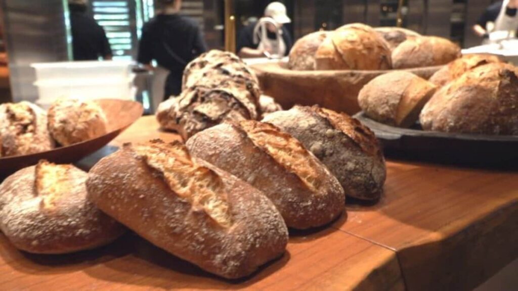 「おいしい水を求めて ここにたどり着きました」人気のTruffle BAKERYが初出店 商品の開発拠点も 山梨・北杜市 | 山梨のニュース | ＵＴＹテレビ山梨 (2ページ) - TBS NEWS DIG