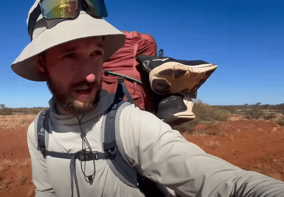 40日間でオーストラリアの砂漠（3700km）を走り回る=詐欺？