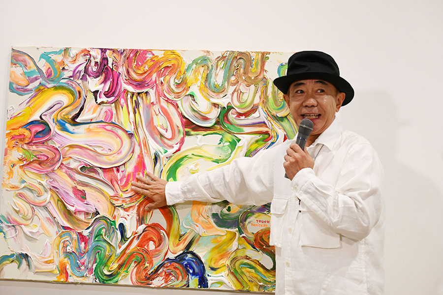 開幕前日の会見に登場した木梨憲武展（7月18日・大阪市内、Lmaga.jp撮影）