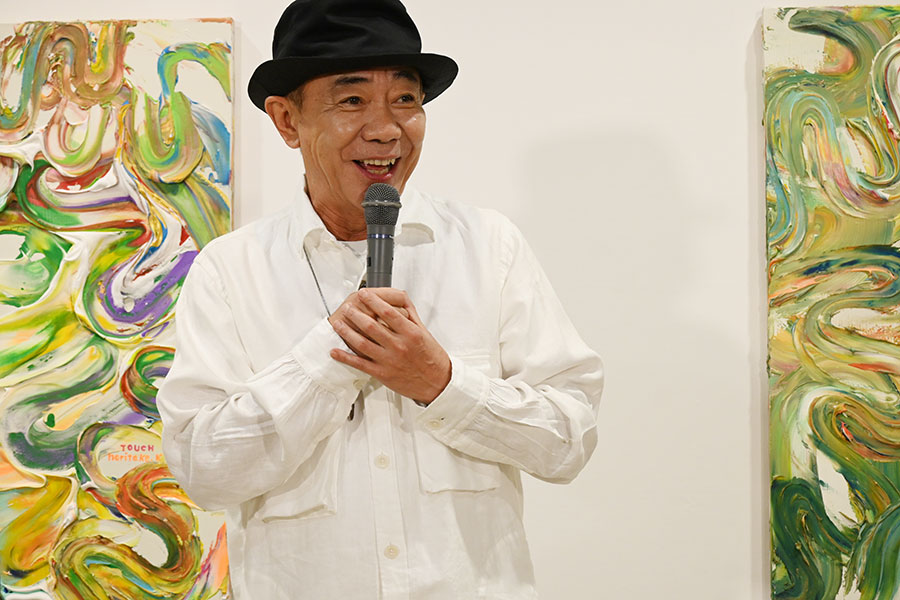 開幕前日の会見に登場した木梨憲武展（7月18日・大阪市内、Lmaga.jp撮影）