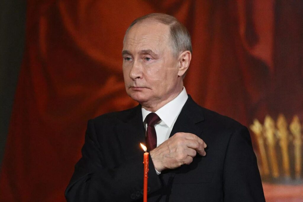 「NYT：プーチンはウクライナの崩壊が近づいていると信じています - そして彼はそれのように振る舞っています」-euromaidan Press
