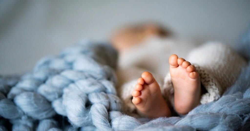 Halkidiki：ピーナッツにownれた15か月の幼児の衝撃的な証言 - 「5,000人の地域では医者はいませんでした」