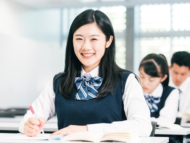 文武両道だと思う「千葉県の公立進学校」ランキング！ 2位「船橋高等学校」を僅差で抑えた1位は？