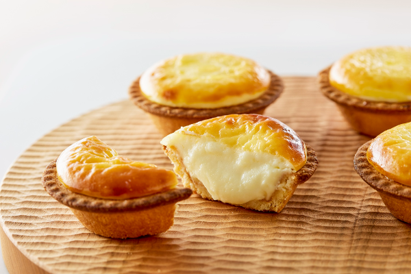 北海道スイーツブランド「札幌農学校」の定番スイーツ「北海道チーズタルト」