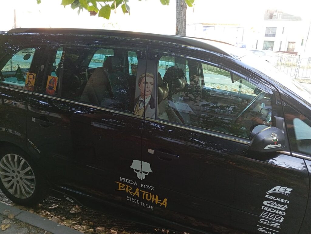 ブルガリアの愛国車。