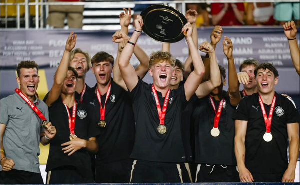 写真2025YAC17欧州ビーチハンドボール選手権大会男子の部優勝を果たしたドイツ、写真出典=国際ハンドボール連盟