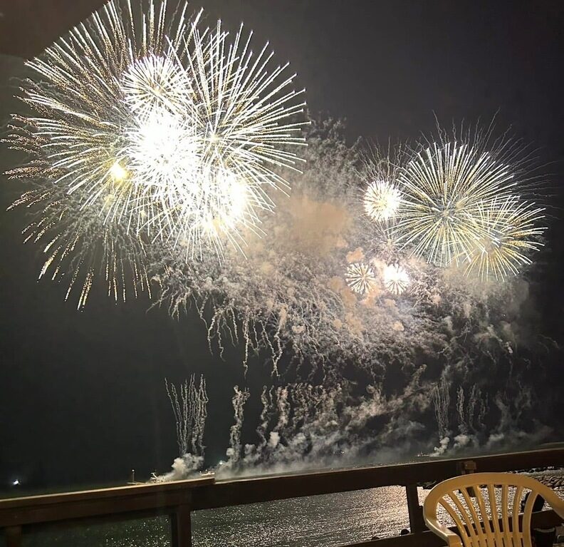 関屋浜海の花火大会