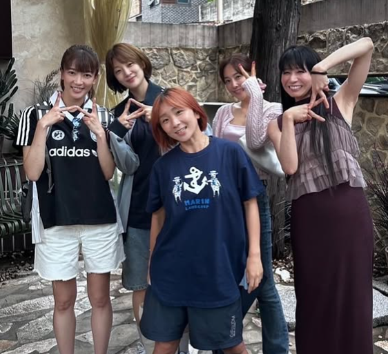 元五輪スケーター高橋成美、韓国旅行で仲間と笑顔満喫！充実の一泊二日報告 | 話題の投稿 | スポーツブル (スポブル)