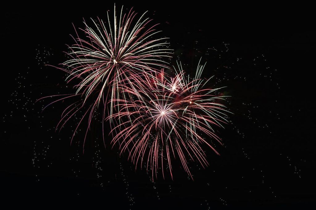 【2025】 富士まつりが本日開催！五千発の花火を打ち上げ | 夜景FANマガジン