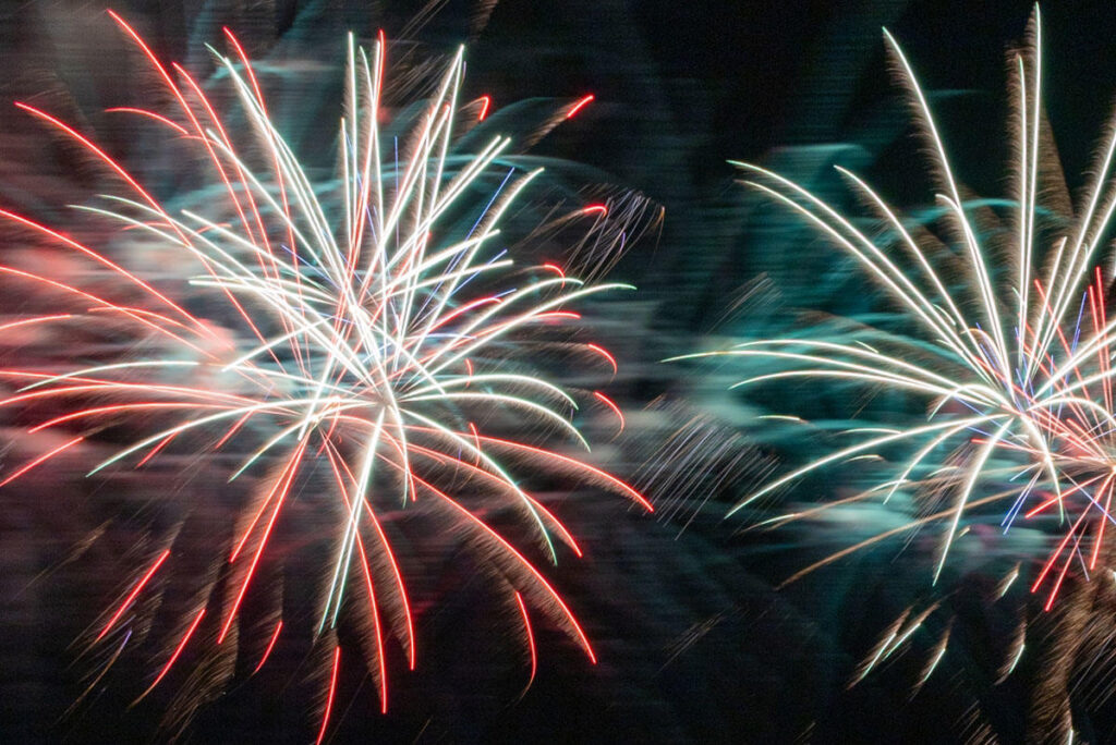 【2025】とりだい病院花火大会が本日開催！思いが込められた花火が鳥取大病院の夜空を彩る | 夜景FANマガジン