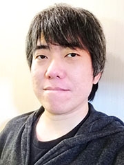 小山安博