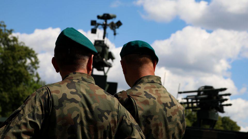 ポーランドは、ドイツとリトアニアとの国境に最大5,000人の兵士を送る