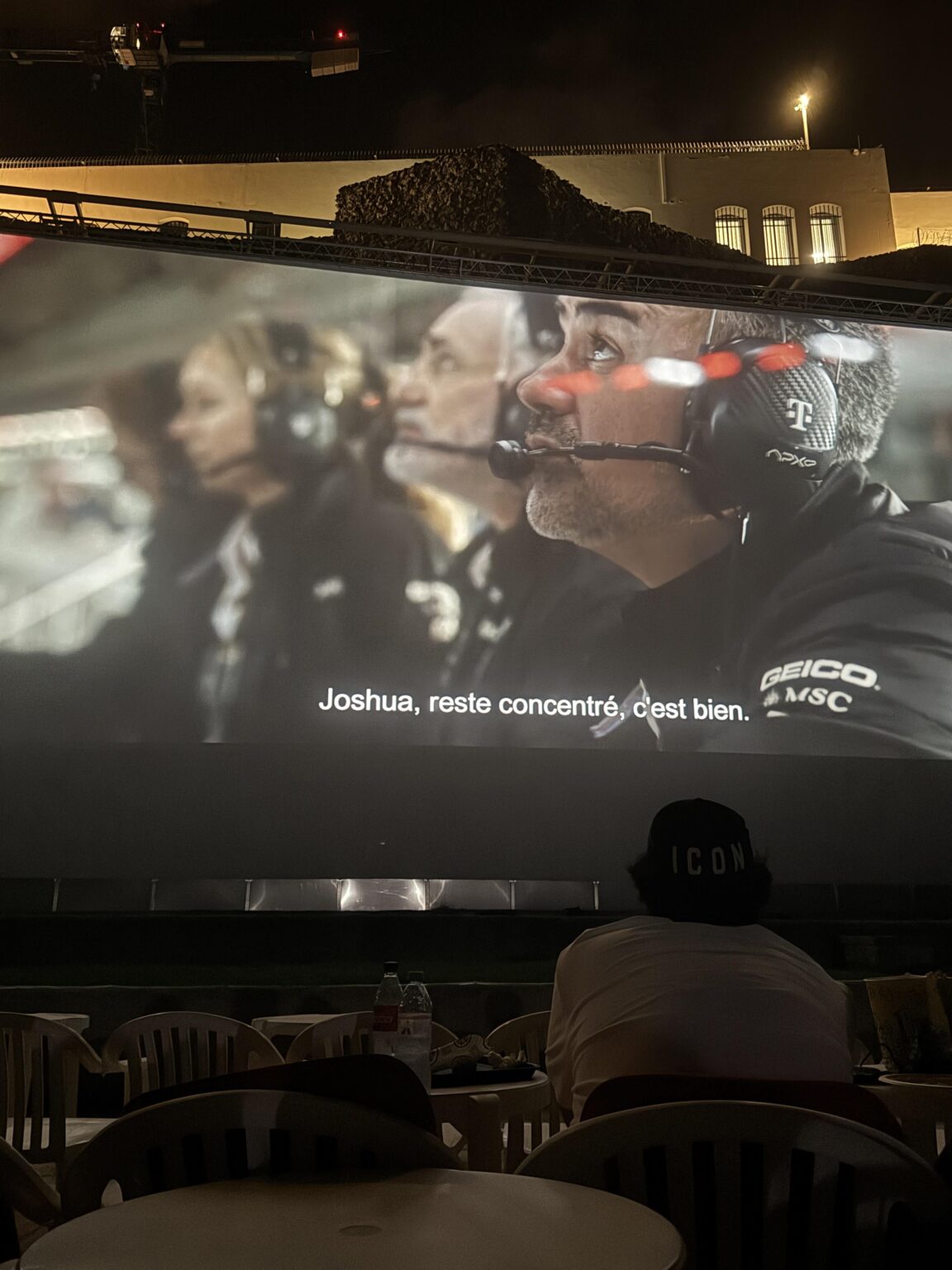 モナコのオープンエアシネマ-12€