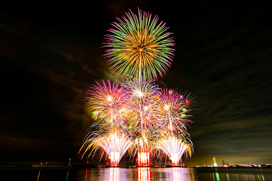 関西・大阪の「花火大会2025」、7月・8月開催まとめ | Lmaga.jp 関西・大阪の「花火大会2025」、7月・8月開催まとめ | Lmaga.jp
