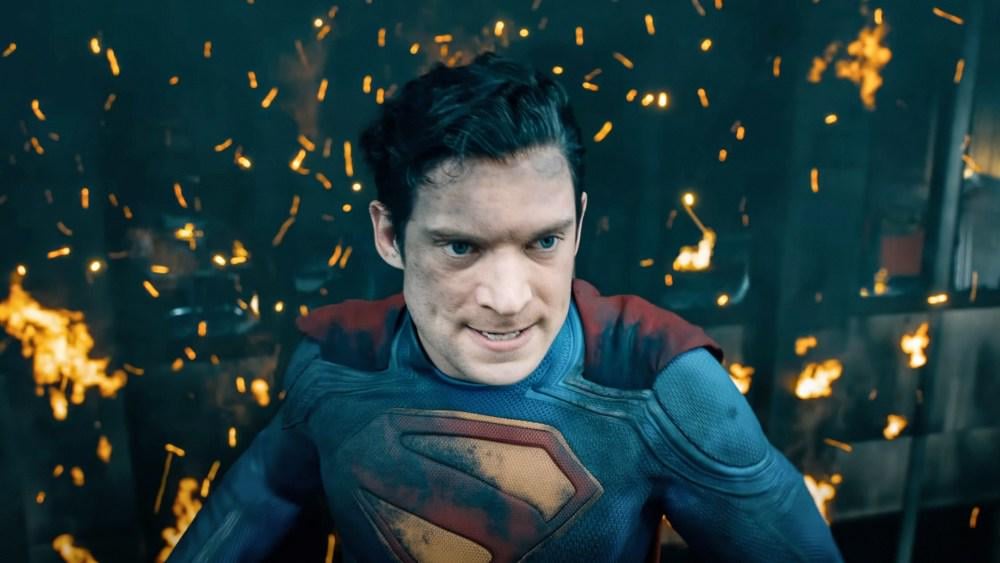 「スーパーマン」のスターであるデイビッド・コレンスウェットは、ヘンリー・カビルとタイラー・ホーヒリンにアドバイスを求めましたが、彼らは「あなたにヒントを与えようとはしない」と言いました：「スーパーマンはアドバイスを与えるためではありません」