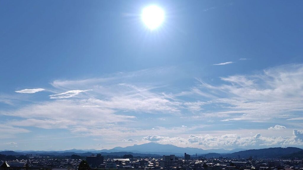 一関で観測史上最高38.3℃ 釜石は37.7℃、岩手県内12地点で猛暑日 - 岩手日報