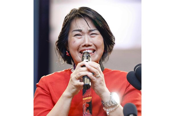 高良沙哉氏の得票は26万5203票 次点の奥間亮氏に3万3296票差付ける 参院選沖縄選挙区の選管最終が確定