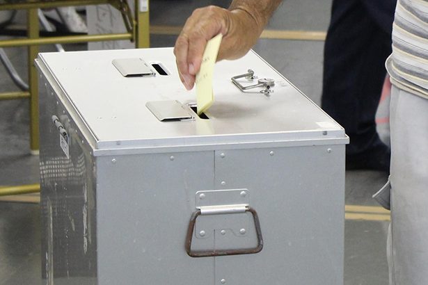参院選沖縄選挙区、午後7時半現在の投票率27.96％　前回より1.74ポイント高く