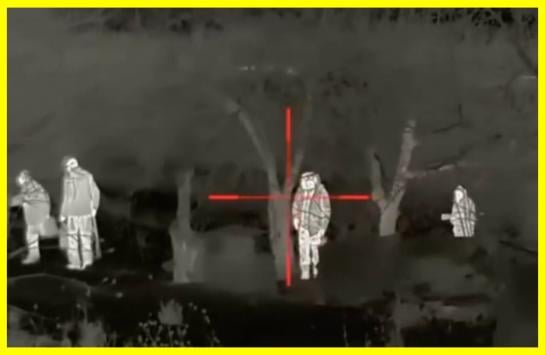 ウクライナのintelligence報狙撃兵はロシア軍の奥深くに行き、待ち伏せし、そこで成功した特別作戦を実施しました