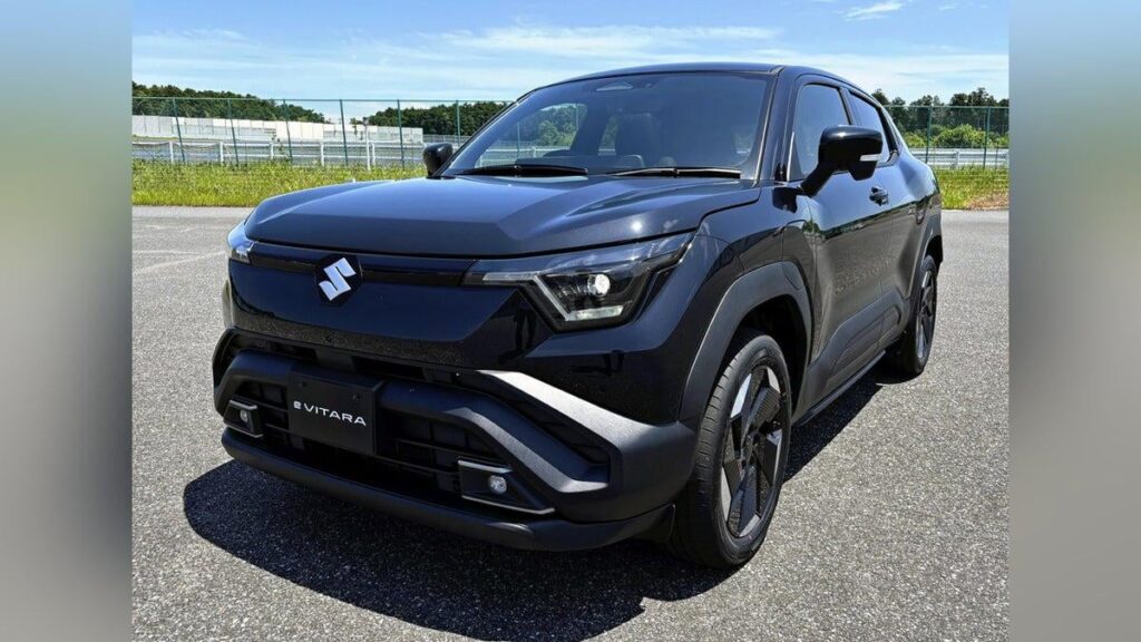 スズキ初のＥＶ「ｅビターラ」国内発売へ…航続距離は最大５００キロ、開発責任者「世界に出しても恥ずかしくない仕上がり」