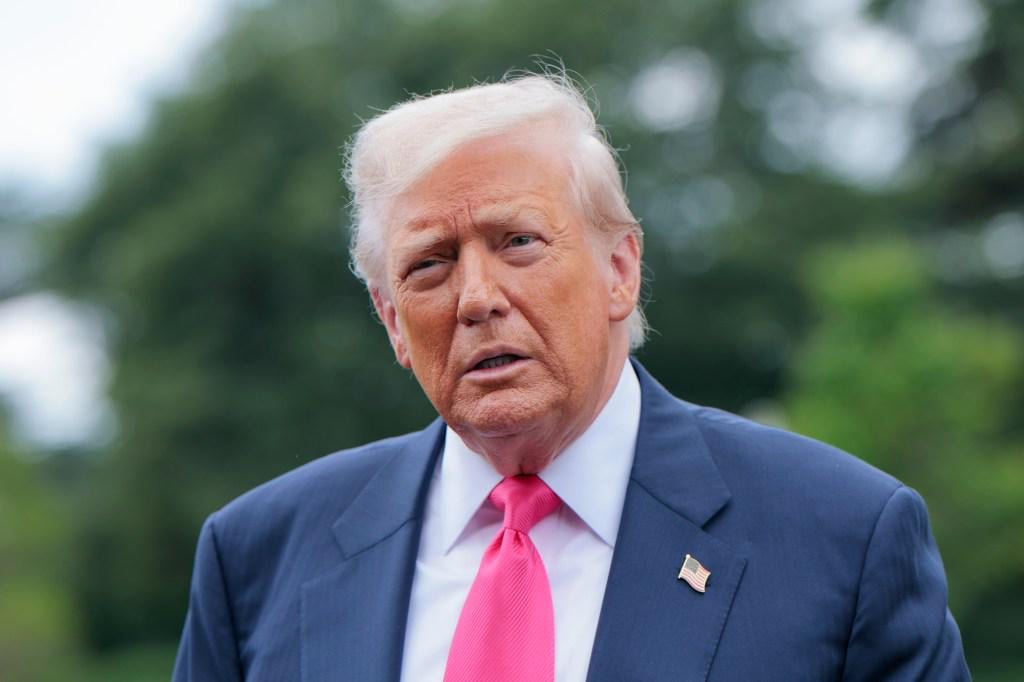 裁判官は、ボブ・ウッドワード、サイモン＆シュスター、パラマウントグローバルに対するドナルドトランプの訴訟を却下します