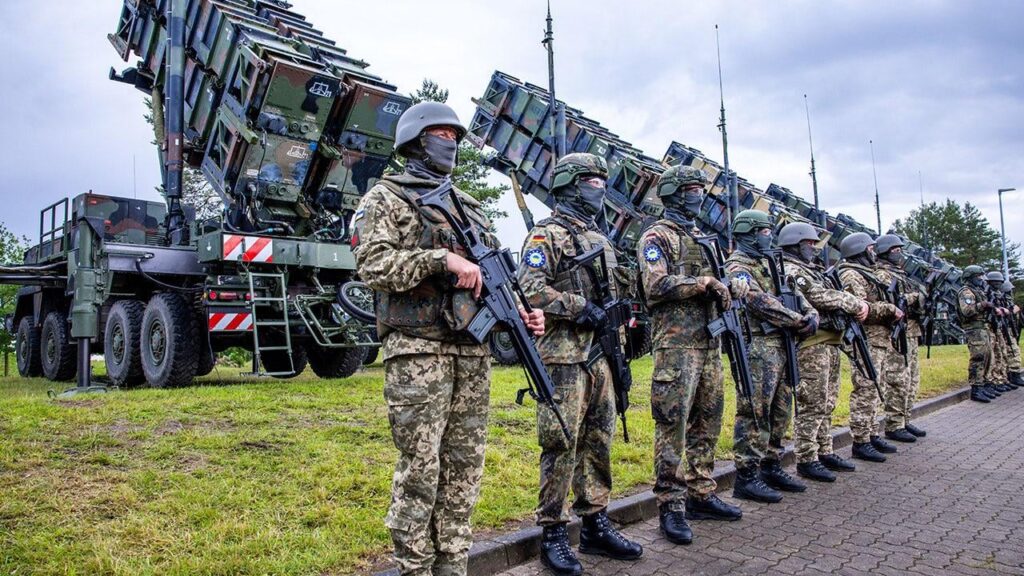 ロシアは、NATOが愛国者を「できるだけ早く」届けようとしているように見えるので、「先制ストライキ」で西側を脅します。