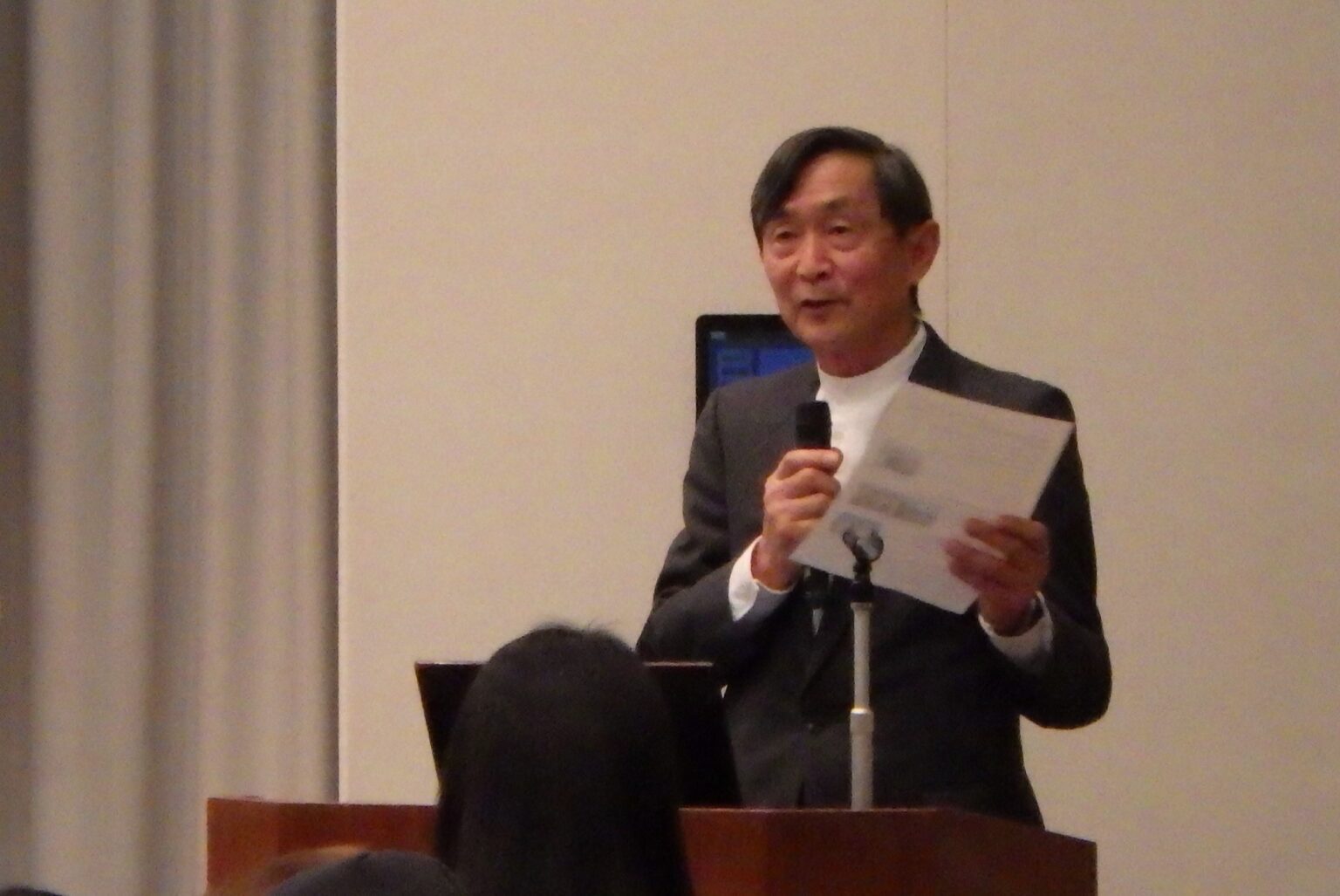 講師近影