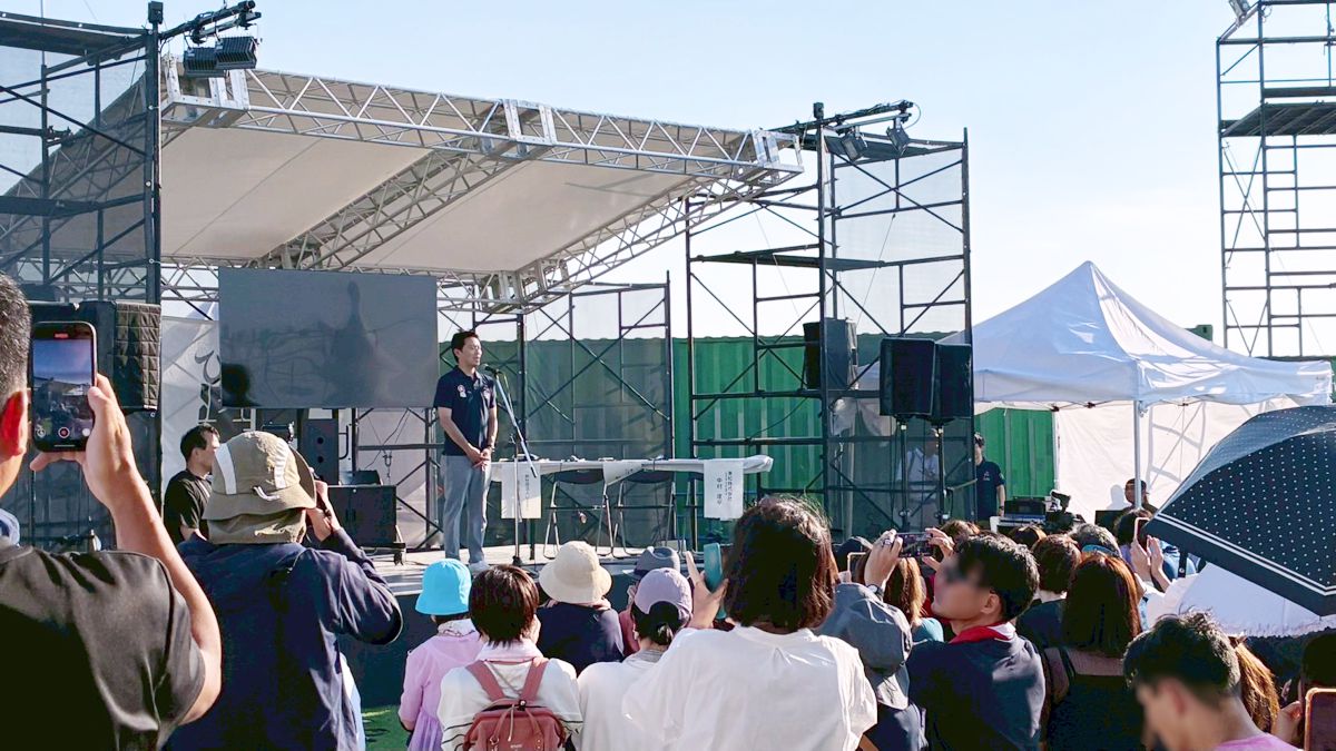 兵庫の空に未来が舞いあがる！斎藤知事も絶賛の「空飛ぶクルマ」デモフライトが実施／ひょうご楽市楽座